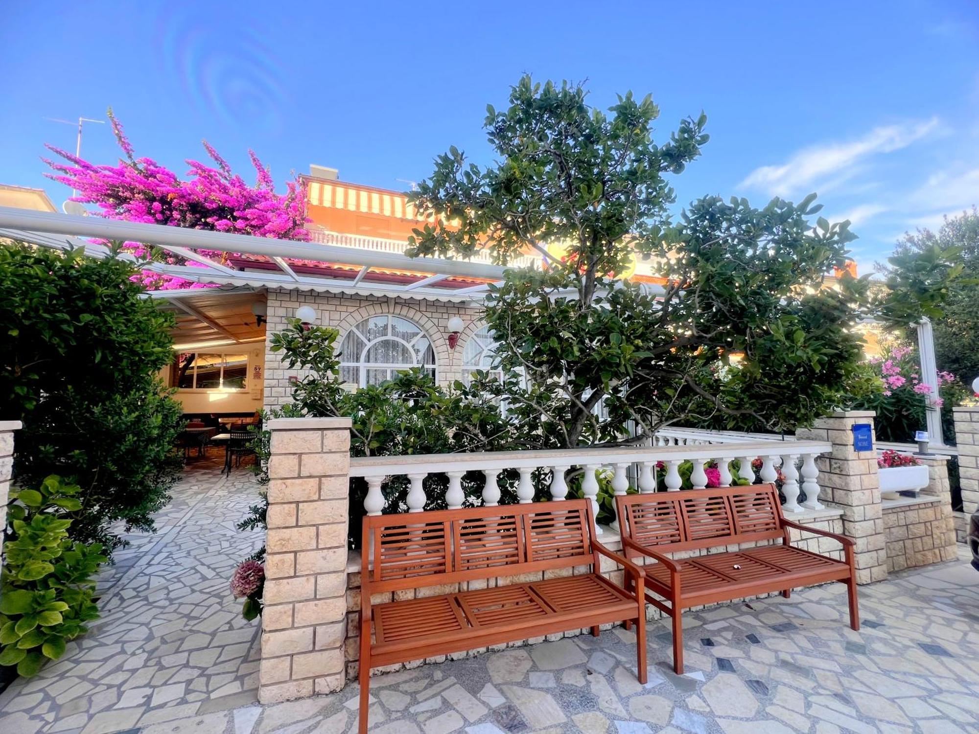 Bed & Breakfast Rab Palit Zewnętrze zdjęcie